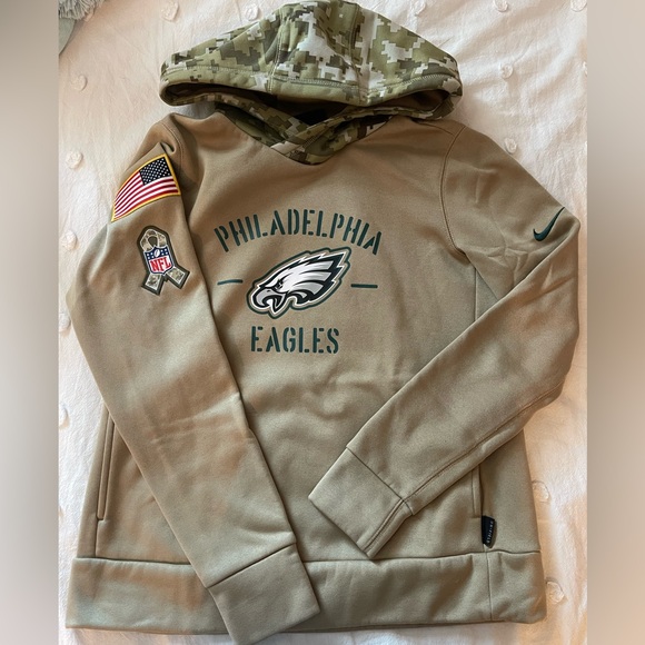 Eagles sweatshirt, Nike size medium. - Picture 1 of 1